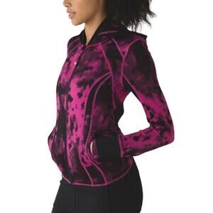 Lululemon Women Daily Practice Jacket Blooming Pixie Raspberry Black 4